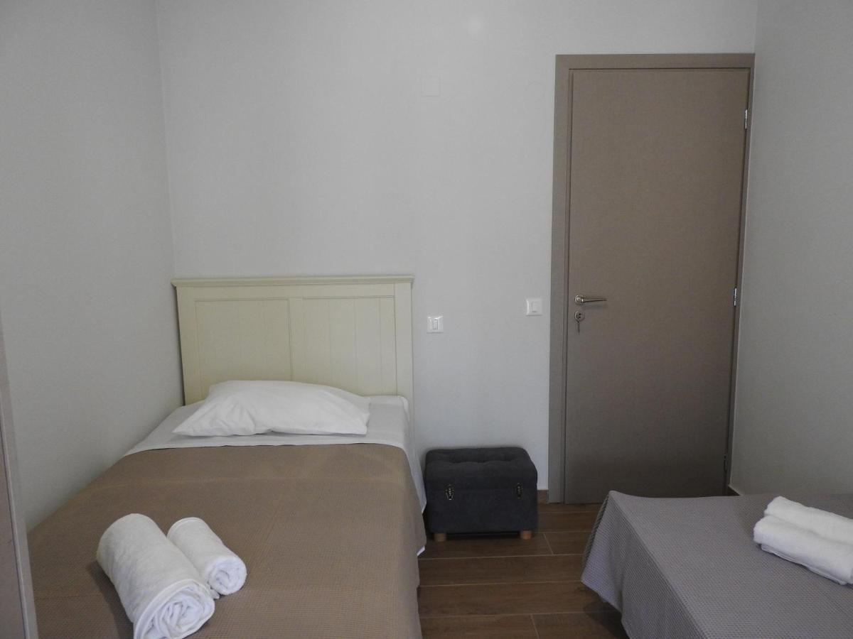 Elea Sea View Apartment In Ag. Nikolaos อายิโอสนิโกลาโอส ภายนอก รูปภาพ